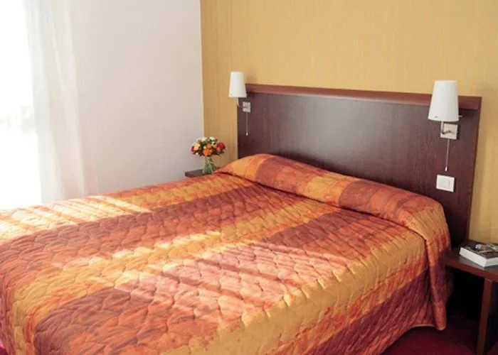 Appart'city Confort Vaise 3*