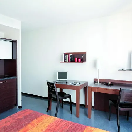 Appart'city Confort Vaise Aparthotel 3*