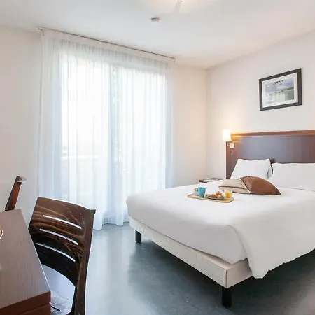Appart'city Confort Vaise Aparthotel