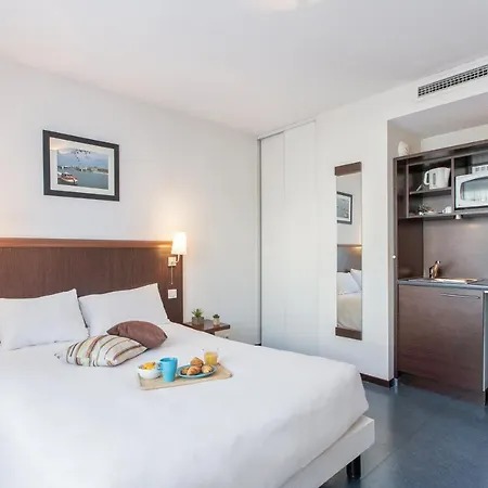 Appart'city Confort Vaise Aparthotel